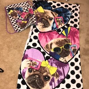 Pug drawstring bag with matching towel